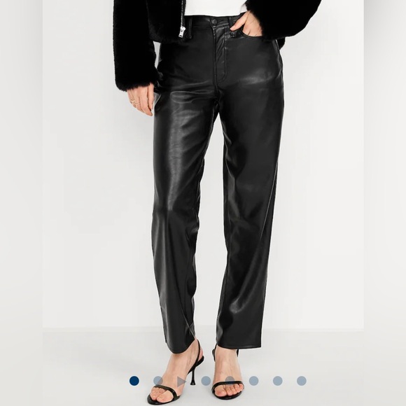 Old Navy High Rise OG Straight Faux Leather Pants Black 4 Petite - Picture 1 of 7